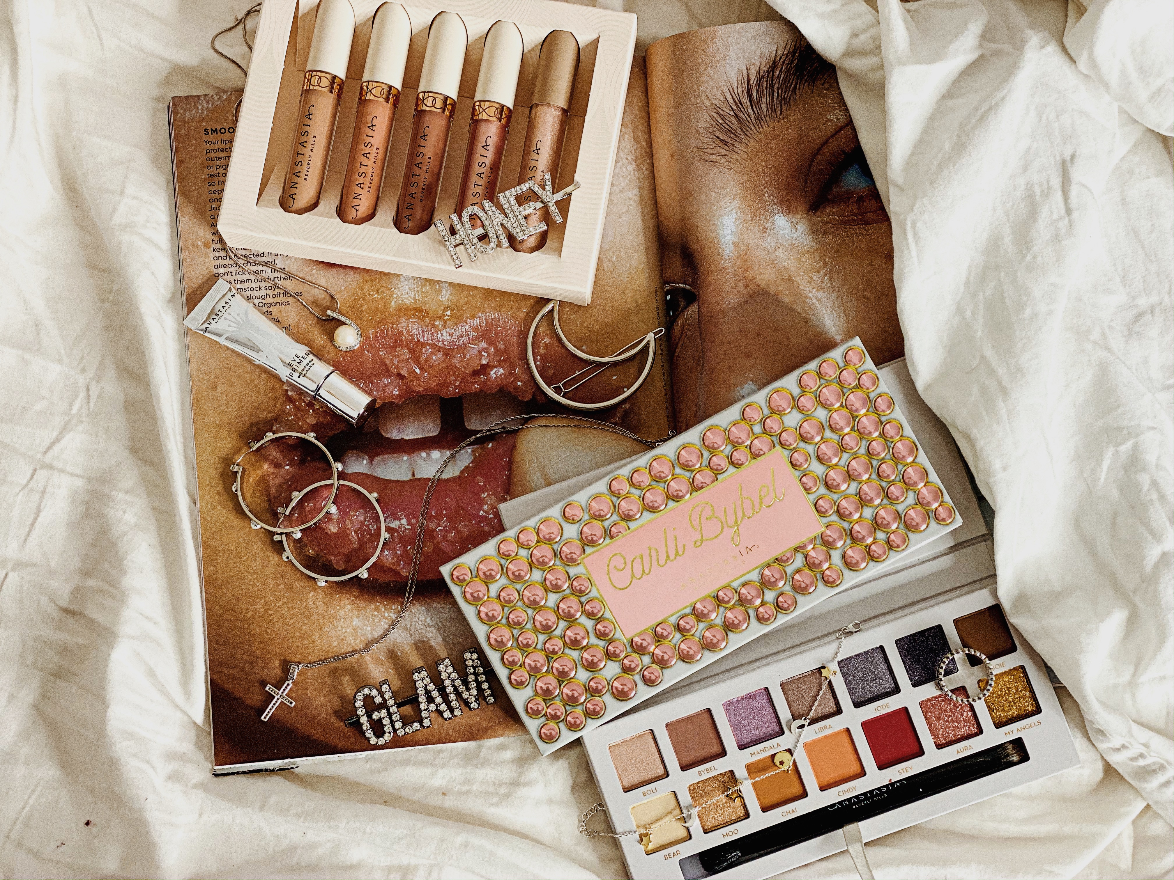 2019 Beauty Low Buy October Update | Anastasia Beverly Hills Undressed Lip Set, Mini Eyeshadow Primer, and Carli Bybel Palette